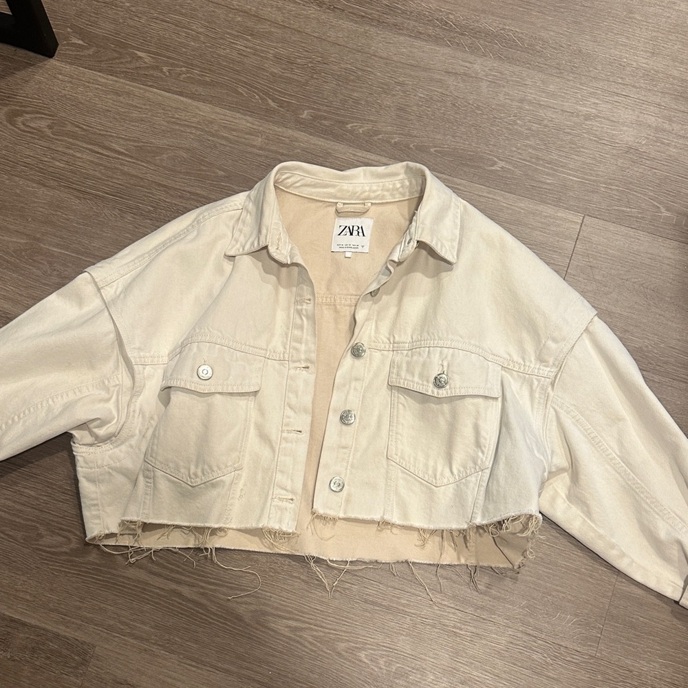 Zara Off-White Cropped Jean Jacket